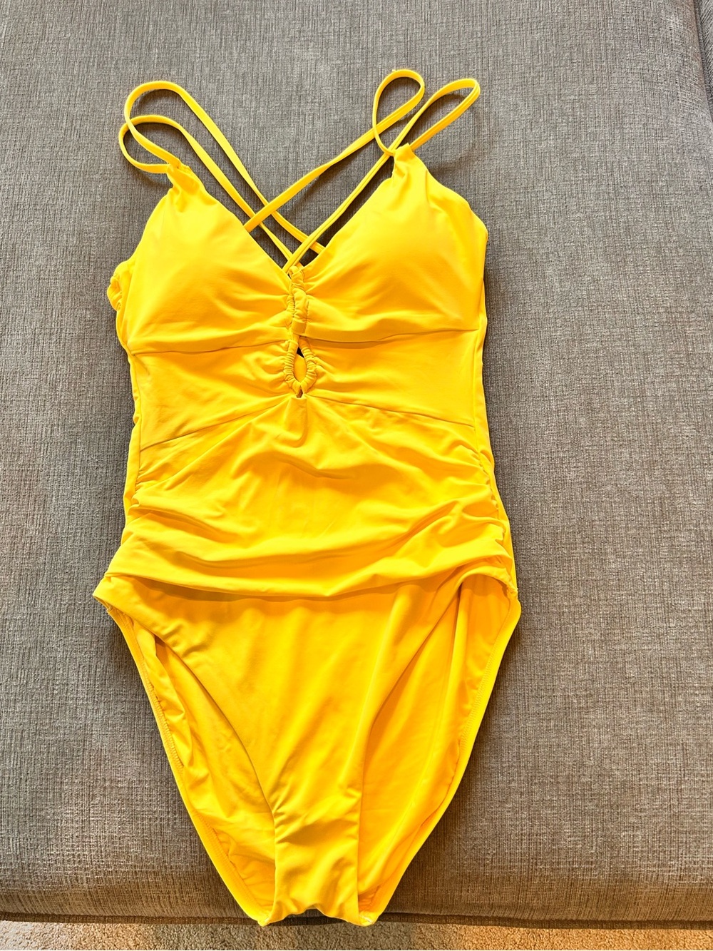 NWOT La Blanca Island Goddess Underwire Lace Up One Piece - Soleil